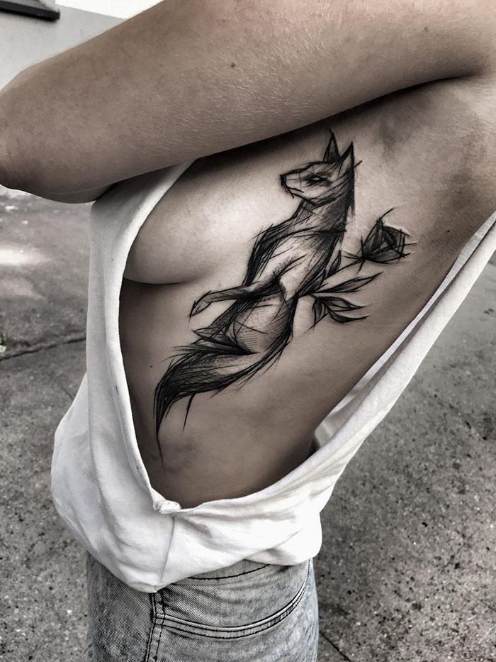 Illustration de l'article : 21 tattoo ideas made to appear imperfect but that are actually quite beautiful!