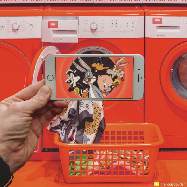 Illustration de l'article : Meet the man who uses his iPhone to recreate iconic movie and TV scenes in real-life situations