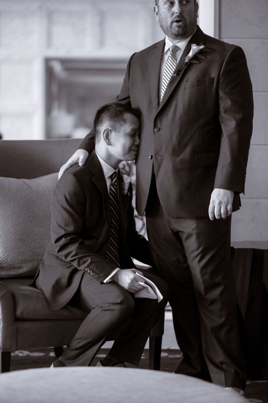 Illustration de l'article : Love has no boundaries, and these 120 gay wedding photos just make you want to love each other!