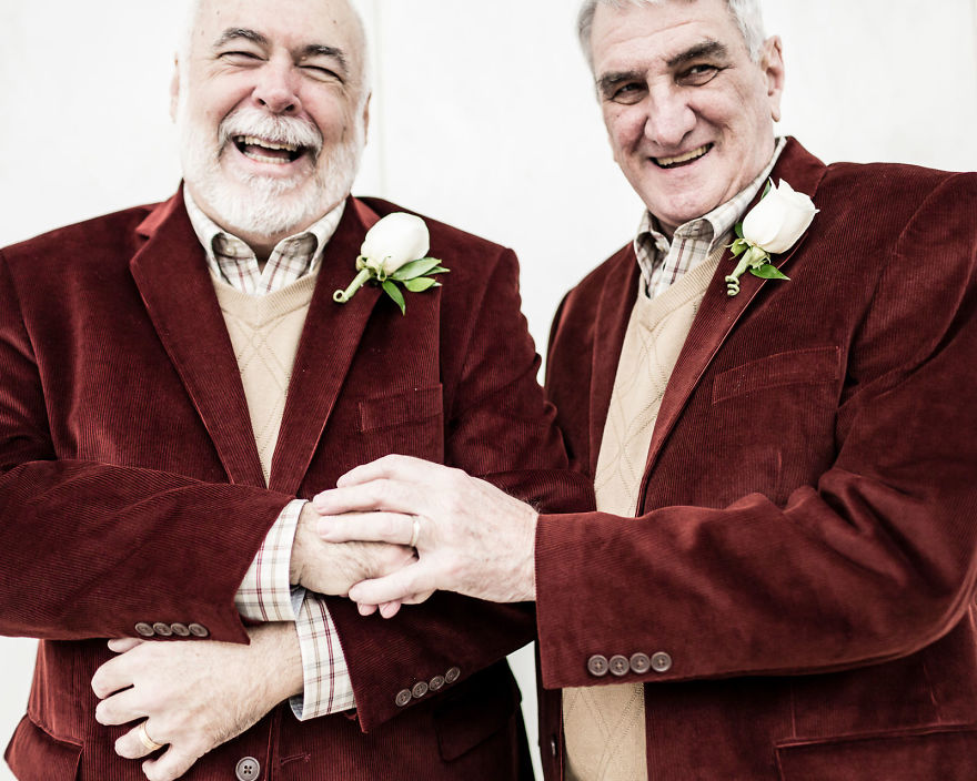 Illustration de l'article : Love has no boundaries, and these 120 gay wedding photos just make you want to love each other!