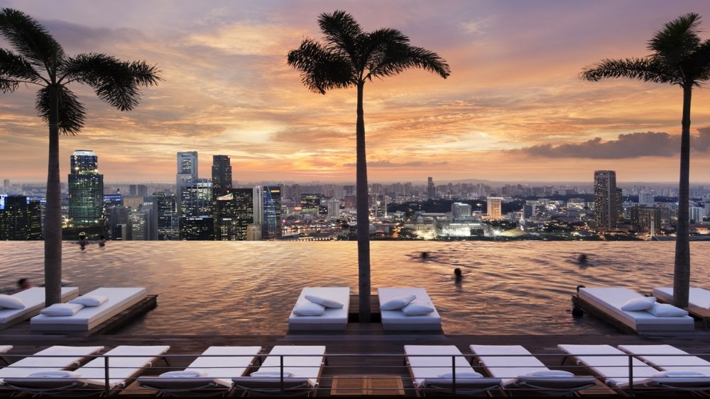 Illustration de l'article : 23 totally insane swimming pools around the world