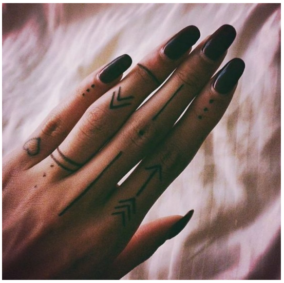 Illustration de l'article : 15 very original ideas for hand tattoos!
