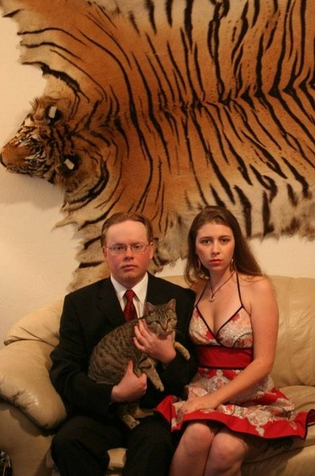 Illustration de l'article : 40 photos of couples that defy all logic