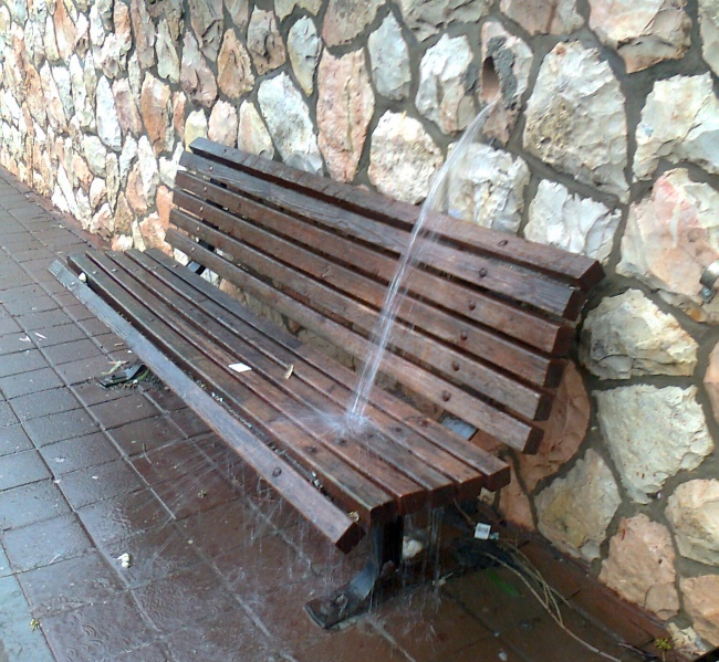 Illustration de l'article : 19 situations that show when someone had one job to do and failed