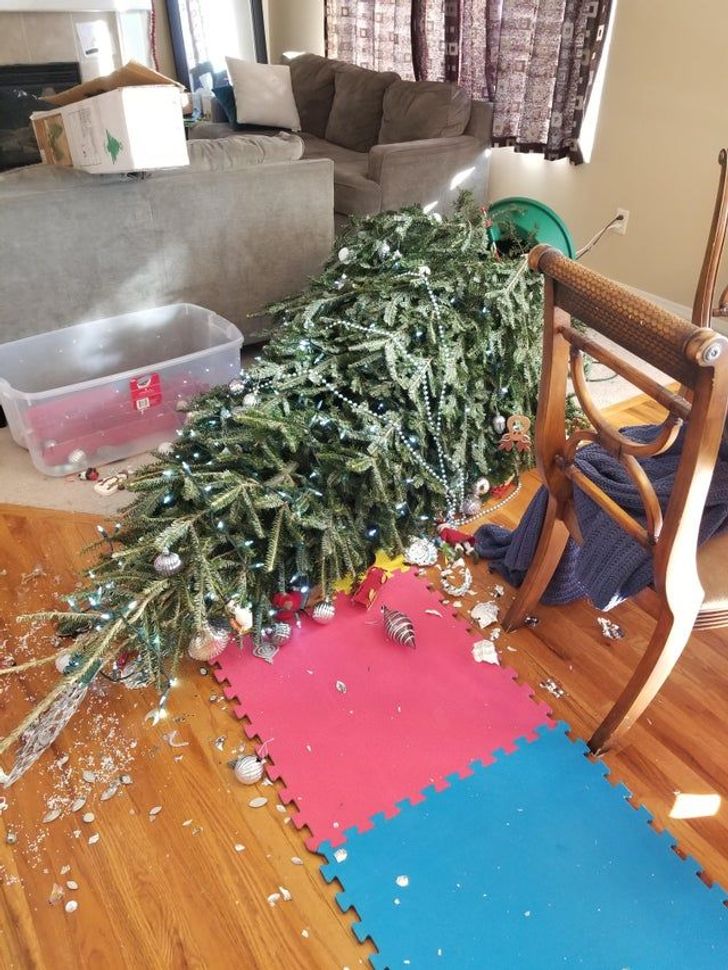 Illustration de l'article : 15 people who had a really bad day and decided to share their misery