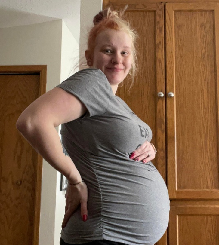 Illustration de l'article : 20 people who shared a photo of the happiest day of their life