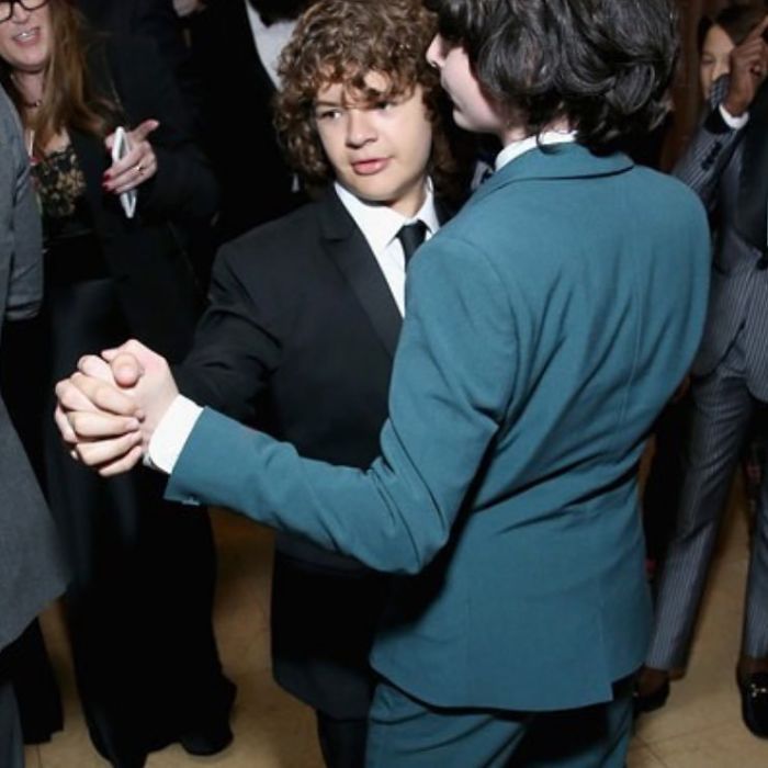 Illustration de l'article : 20 adorable photos of the Stranger Things cast hanging out together