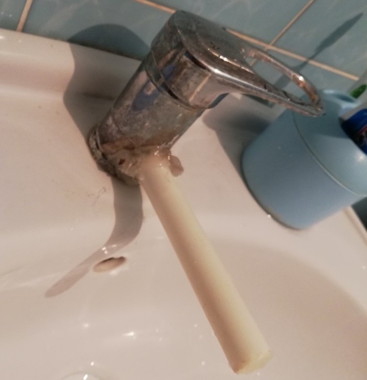 Illustration de l'article : 25 startling repair and design fails