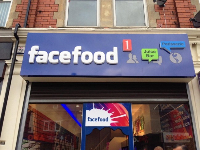 Illustration de l'article : 15 copies of famous brands that go too far