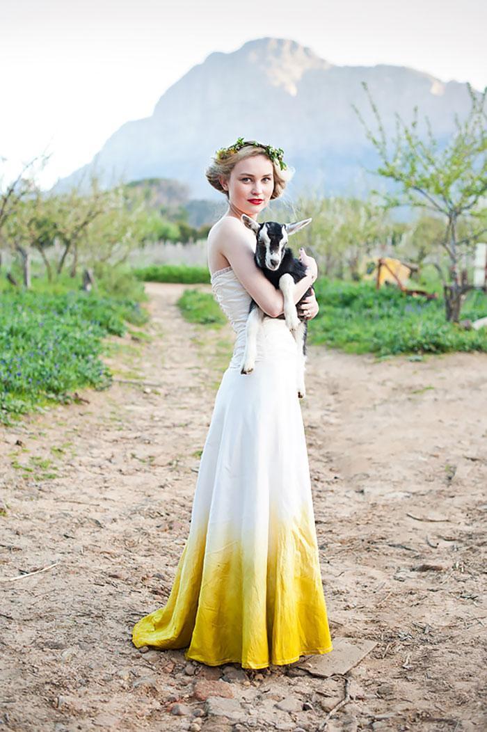 Illustration de l'article : 15 gorgeous and original wedding dresses personalized with an airbrush!
