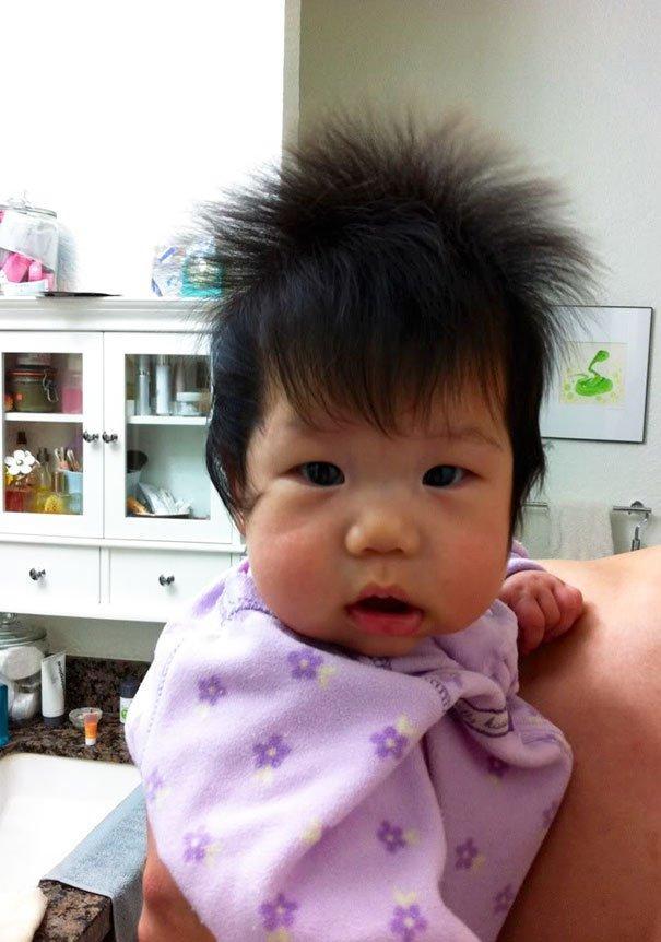 Illustration de l'article : 14 babies born with a lot of hair!