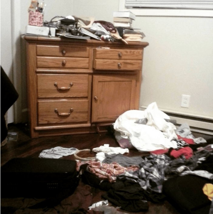 Illustration de l'article : 17 photos of very messy people! Which ones are the worst?