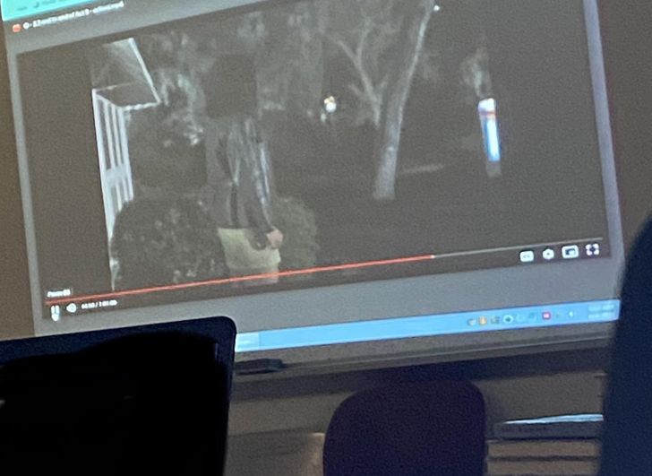 Illustration de l'article : 20 people who need to learn the meaning of good manners