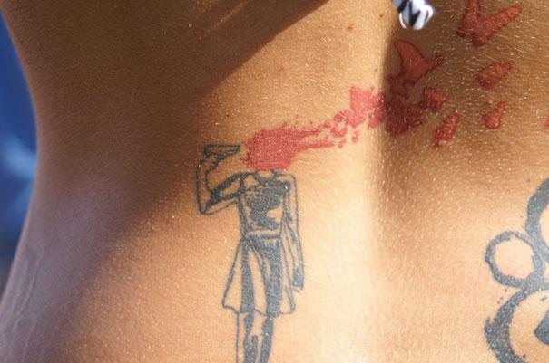 Illustration de l'article : 14 tattoos that turned a birthmark into a work of art