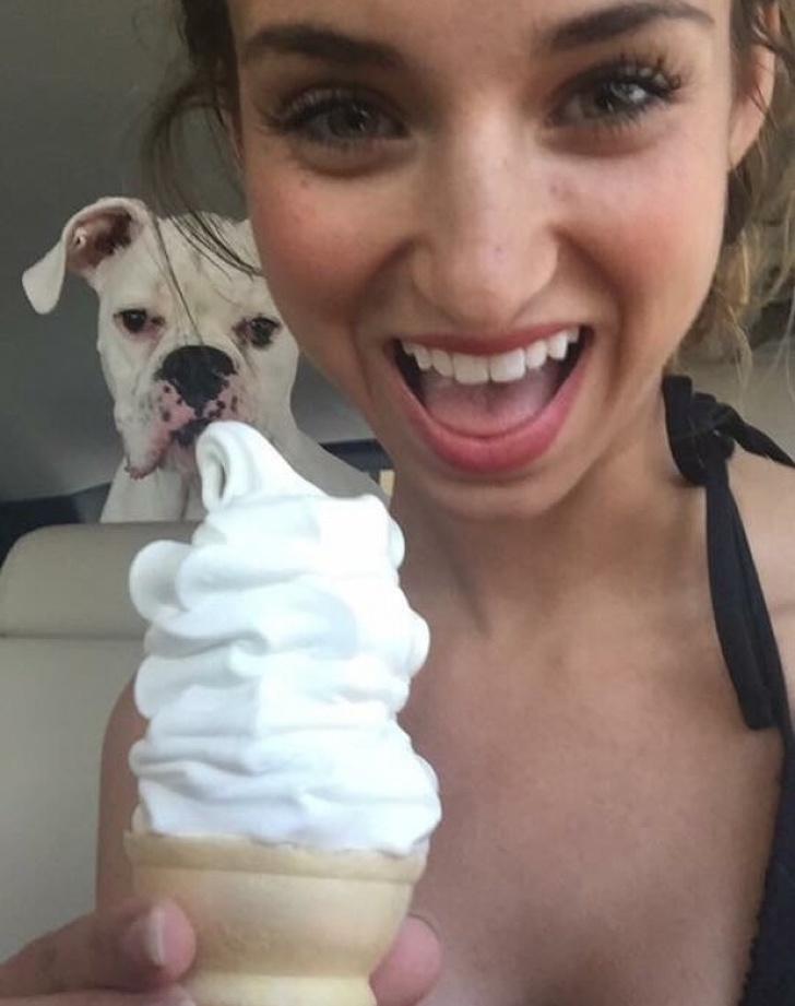 Illustration de l'article : 17 people who shared a selfie much to their regret