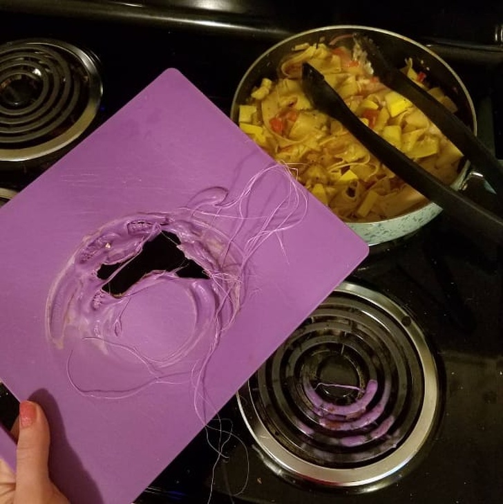 Illustration de l'article : 17 mornings that announced the start to a complicated day