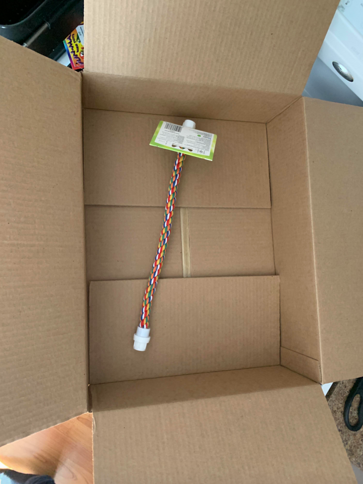 Illustration de l'article : 18 photos of excessive and pointless packaging