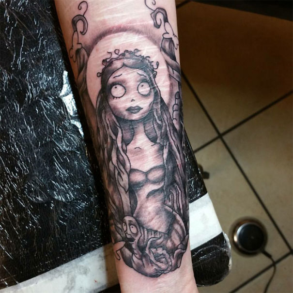 Illustration de l'article : 30 amazing tattoos that turn scars into works of art