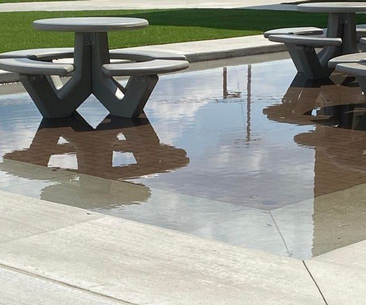 Illustration de l'article : 20 times someone ended up with a disastrous DIY job on their hands