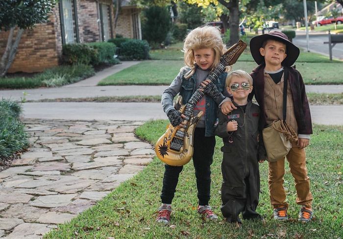 Illustration de l'article : 20 photos that show what it's like to be a mom to 3 sons