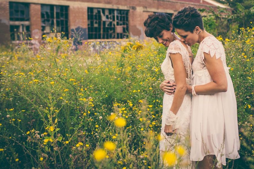 Illustration de l'article : Love has no boundaries, and these 120 gay wedding photos just make you want to love each other!