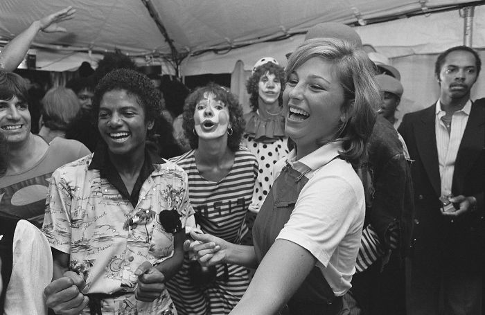 Illustration de l'article : 30 fascinating photos of celebrities taken by a teenage photographer