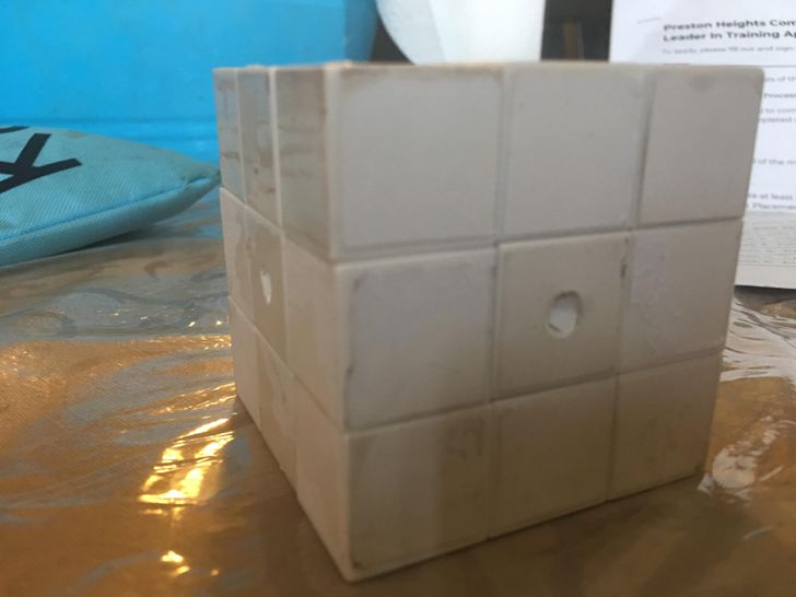 Illustration de l'article : 18 people who found dubious solutions to their problem