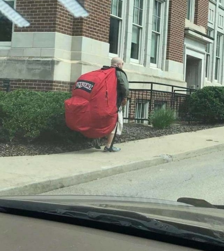 Illustration de l'article : 18 people who stood out from the crowd for a variety of reasons