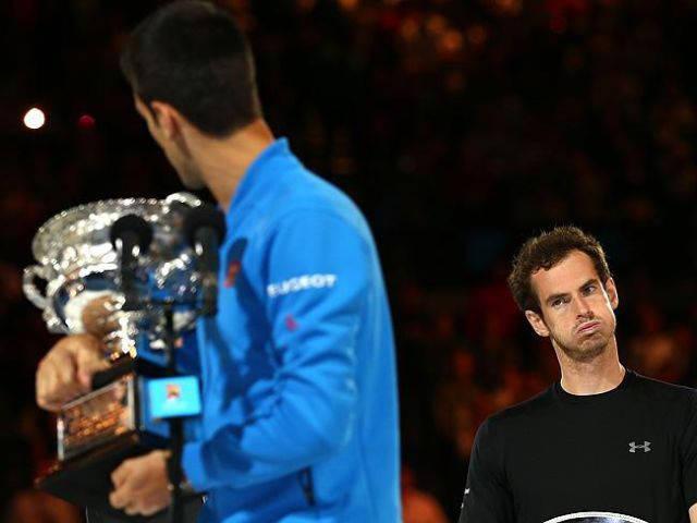 Illustration de l'article : 33 funny photos that sum up envy and jealously between friends