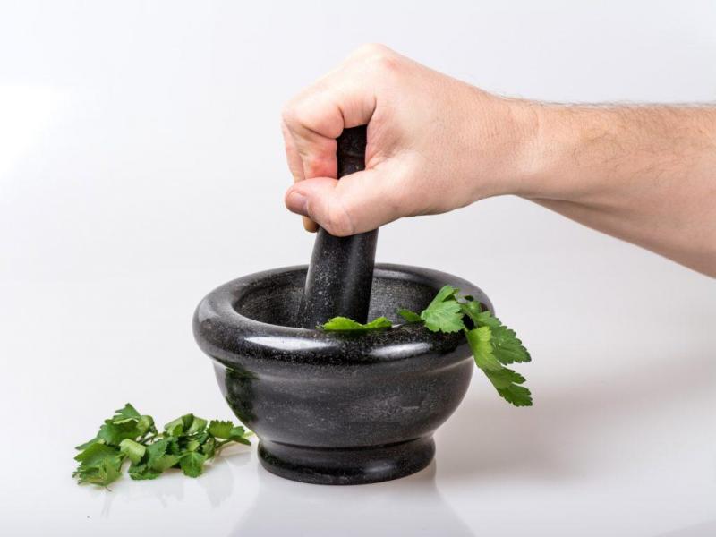Illustration de l'article : 13 old home remedies for losing weight fast. Which ones are the most effective?