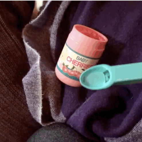 Illustration de l'article : 17 childhood toys that drove us all crazy