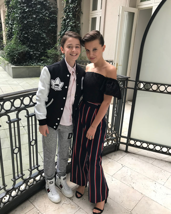 Illustration de l'article : 20 adorable photos of the Stranger Things cast hanging out together