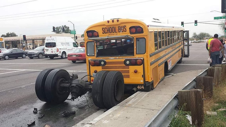 Illustration de l'article : 18 times someone had their camera at the ready when disaster struck