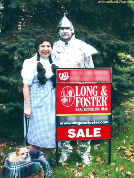 Illustration de l'article : 40 photos of couples that defy all logic