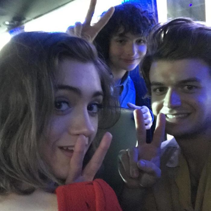 Illustration de l'article : 20 adorable photos of the Stranger Things cast hanging out together