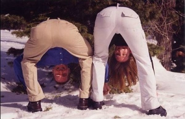 Illustration de l'article : 40 photos of couples that defy all logic
