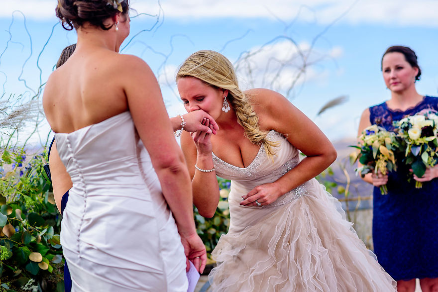 Illustration de l'article : Love has no boundaries, and these 120 gay wedding photos just make you want to love each other!