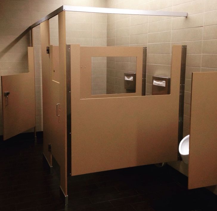 Illustration de l'article : 18 situations that would test anyone's patience