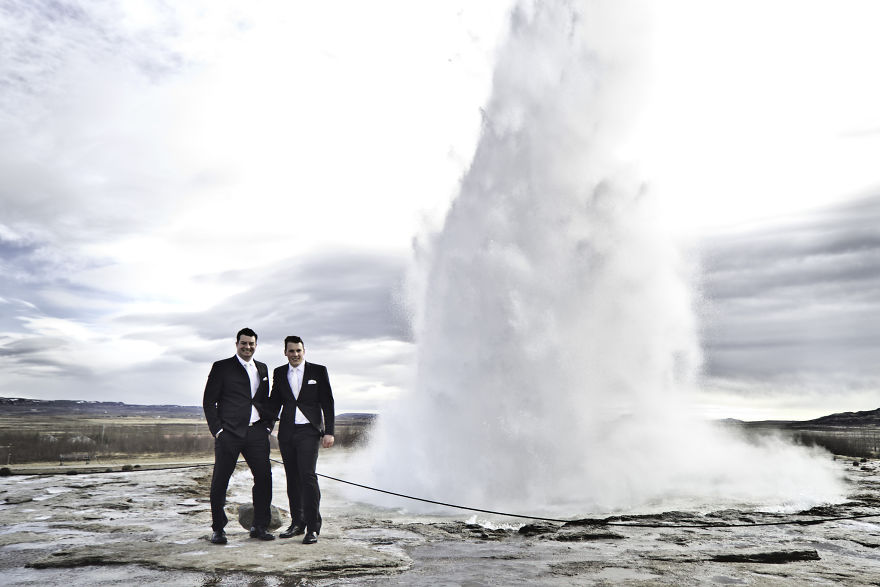 Illustration de l'article : Love has no boundaries, and these 120 gay wedding photos just make you want to love each other!