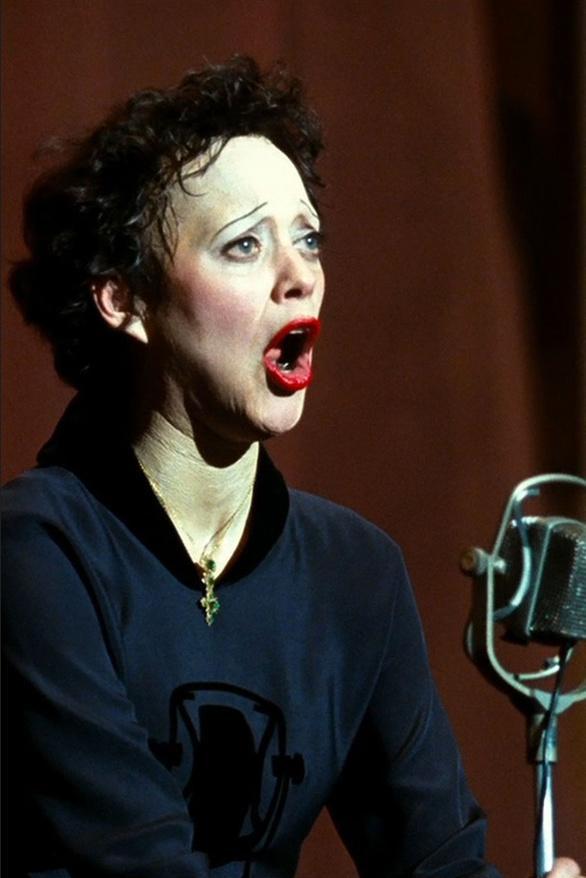 Illustration de l'article : 24 most mind-blowing makeup jobs from the movies! Which ones are the most amazing?
