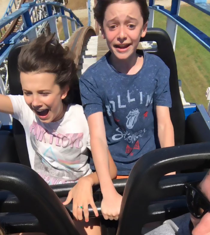 Illustration de l'article : 20 adorable photos of the Stranger Things cast hanging out together