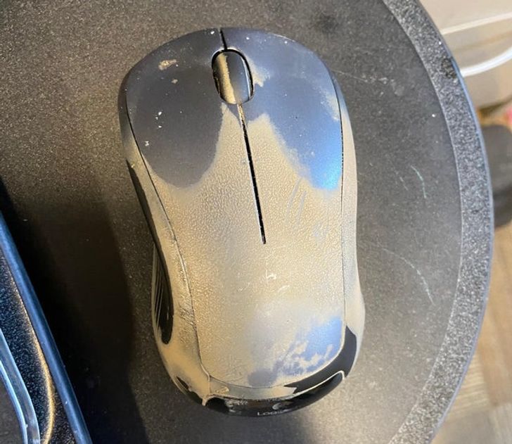 Illustration de l'article : 19 tech employees who almost pulled their hair out at work