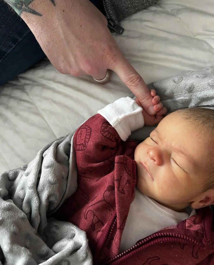 Illustration de l'article : 20 people who shared a photo of the happiest day of their life