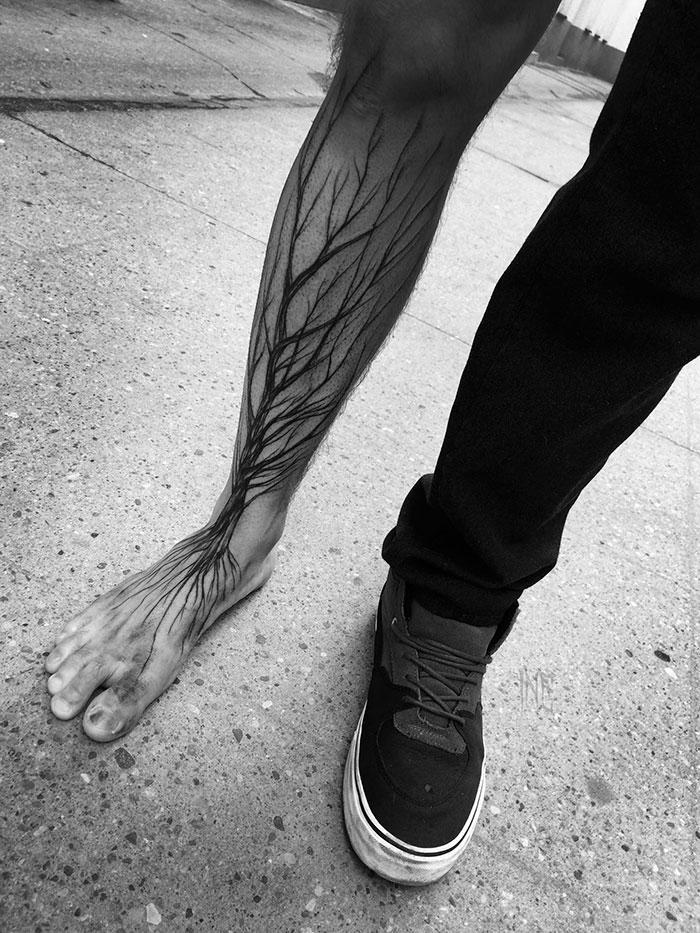 Illustration de l'article : 21 tattoo ideas made to appear imperfect but that are actually quite beautiful!