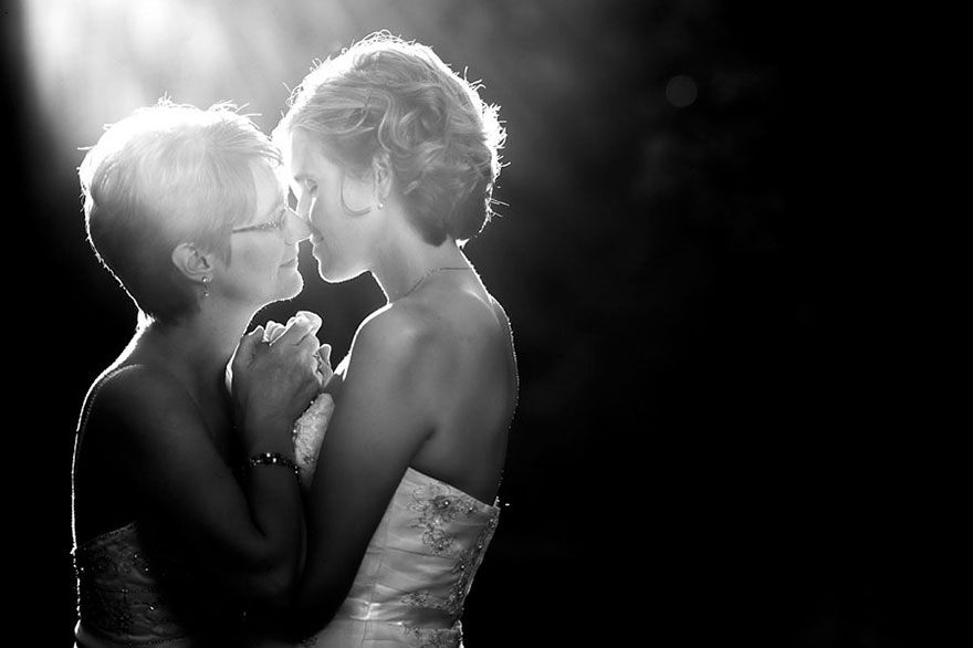 Illustration de l'article : Love has no boundaries, and these 120 gay wedding photos just make you want to love each other!