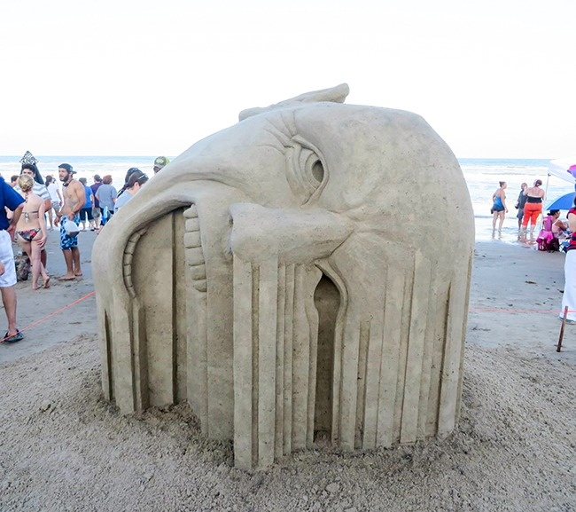 Illustration de l'article : 17 eerily fascinating sculptures from around the world