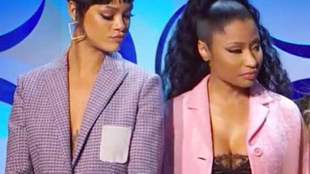 Illustration de l'article : 33 funny photos that sum up envy and jealously between friends