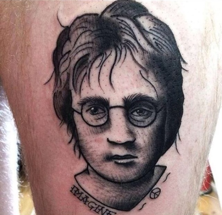 Illustration de l'article : 14 people who got inked, but ended up with dubious results