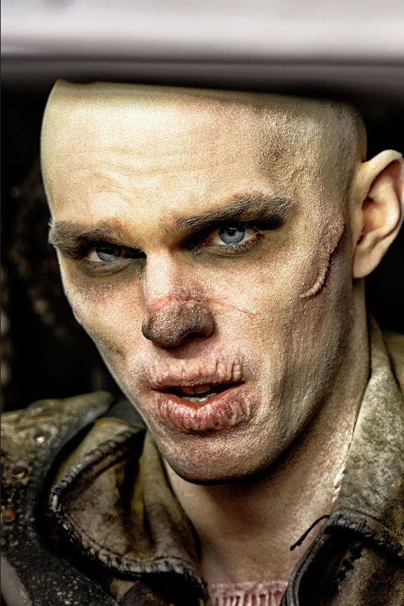 Illustration de l'article : 24 most mind-blowing makeup jobs from the movies! Which ones are the most amazing?