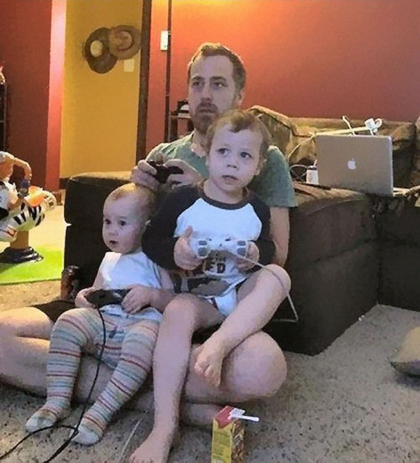 Illustration de l'article : 20 parents who mocked their children in the funniest way